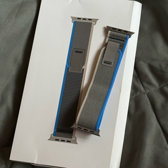 Apple Watch Ultra Blue Gray Trail Loop - Picture 4 of 5